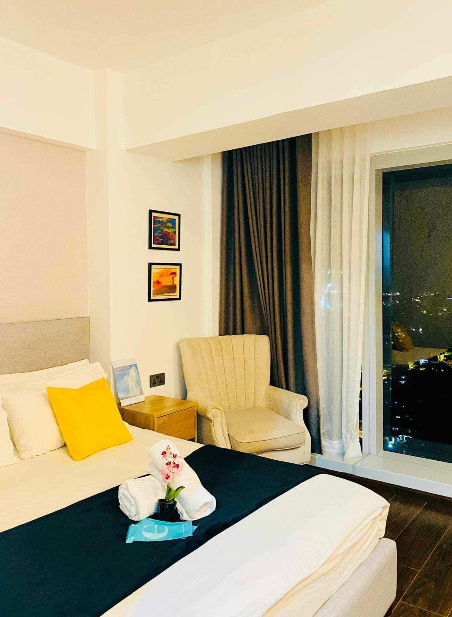 Apartamento Aeon Tower 2627 Davao Exterior foto